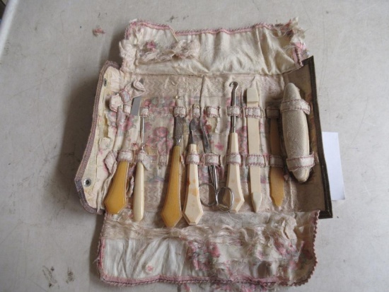 Vintage Manicure Set