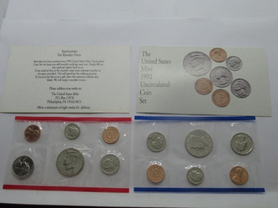 1992 United States Mint Uncirculated Coin Set in Original Envelope
