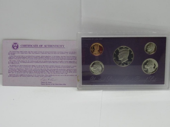 1992 United States Mint Proof Coin Set in Original Box