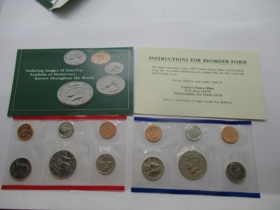 1993 United States Mint Uncirculated Coin Set in Original Envelope