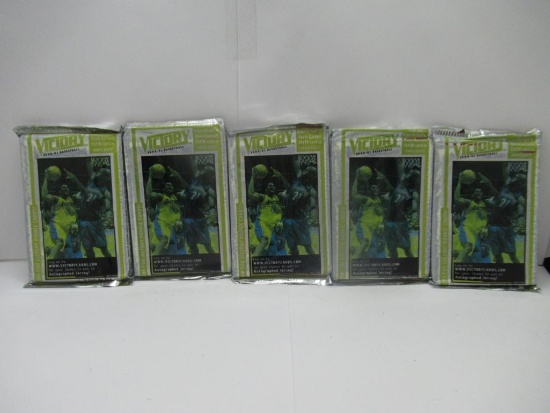 5 Unopened Packs of 2000-01 Victory Basketball Kobe or Garnett Card in Every Pack