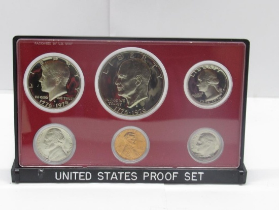 1976 United States Mint Proof Coin Set in Original Box