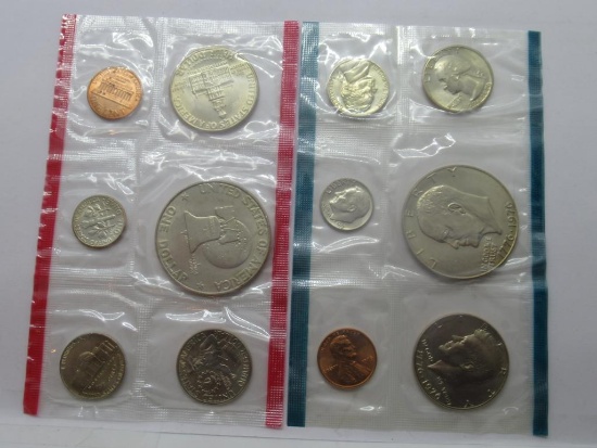 1975 United States Mint Uncirculated Coin Set In Original Envelope
