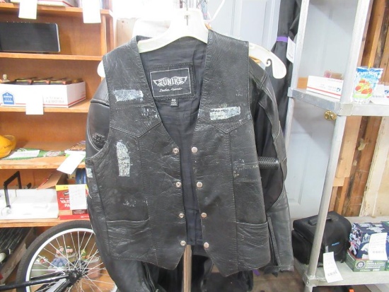 Leather vest Sz:40