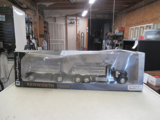 Kenworth w-900 long hauler collection die cast truck