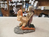 Unusual statue of skeleton & lady NO SHIPPING