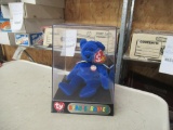 Collectible Ty beanie baby w/case