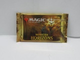 Factory Sealed MAGIC the Gathering MODERN HORIZONS 15 Card Booster Pack
