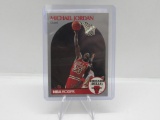 1990-91 NBA HOOPS SET BREAK CHICAGO BULLS MICHAEL JORDAN CARD #65