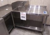 Stainless steel Corner sink configuration and sink