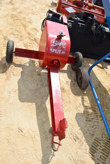 Super Splitter Tow Behind Log Splitter