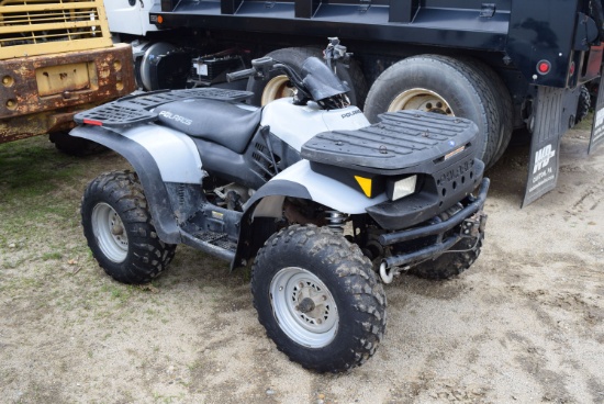 2005 Polaris Magnum 330 Four Wheeler