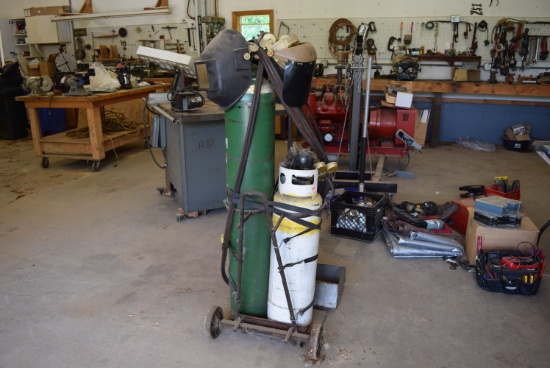 Set of Torches w/Cart and Toolbox