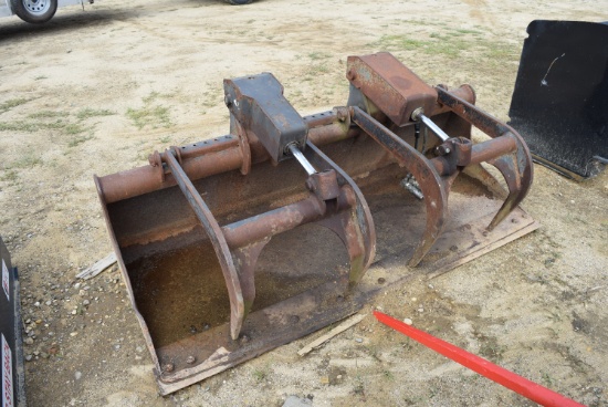 Bobcat 72 Inch Flat Bottom Grapple