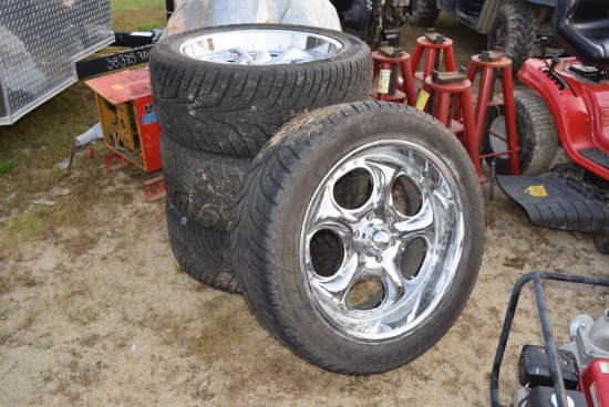 American Racing 305/45/22 Tires on Rims