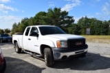 2009 GMC Sierra with Plow in Back