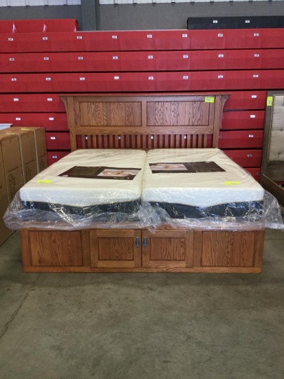 King Oak Panel Storage Bed with 3 drawers each side and 2 panel doors on front, MATTRESS NOT