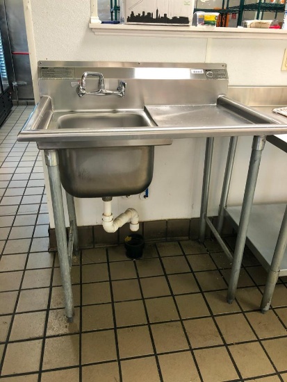 Stainless sink with shelf