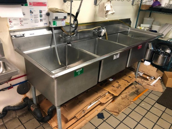 3-Tub Stainless sink including hardware