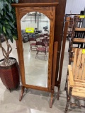 Oak Self Standing Mirror with Jewelry Armoire 26