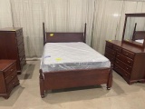 5 pc. Cherry Queen Bedroom Set