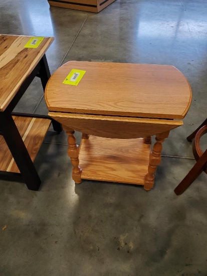 Oak Drop Leaf Side Table, 23x23x22 1/2"