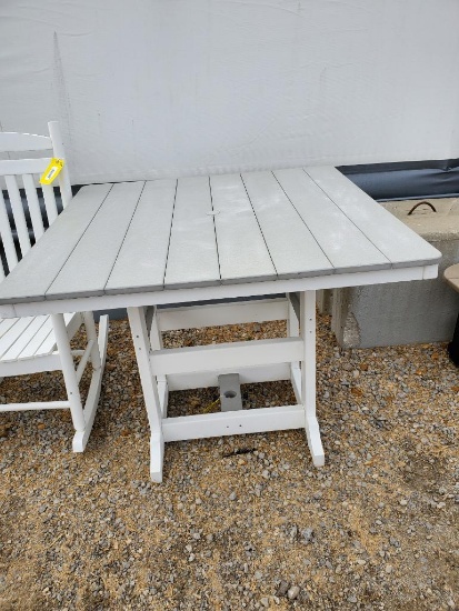 Gray and white poly table