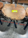 MAPLE NATURAL END TABLE 24X20