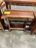 WALNUT NATURAL END TABLE 24X24X12