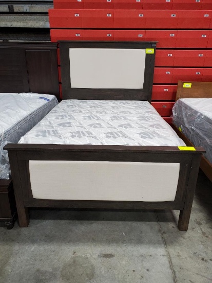 Oak w/Upholstery Full Bed Only