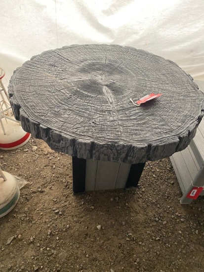 WOOD SLAB OUTDOOR END TABLE