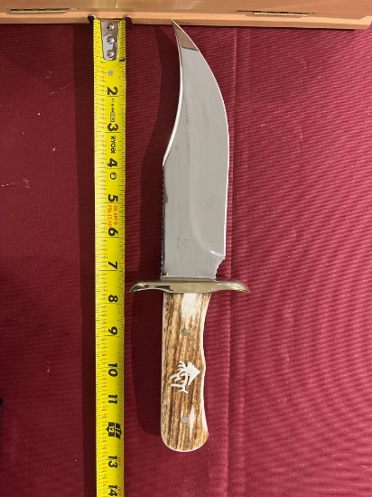 Buck knife