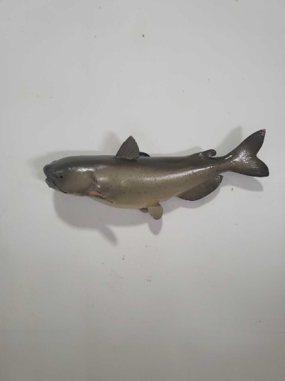HIGH END REPLICA TAXIDERMY FISH MOUNT