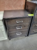 BROWN MAPLE NIGHT STAND 3 DRAWER 25X18.5X30IN