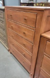 BROWN MAPLE CHEST OF DRAWERS 5 DRAWER 39X18X51IN