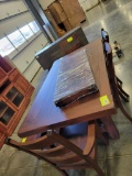 RED CHERRY DINING TABLE W/ 2 ARM, 2 SIDE CHAIRS, 1 BENCH, 2 LEAVES OCS113 MICHAELS 42X72IN