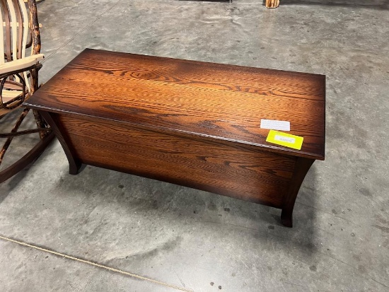 RED OAK/GOLDEN BROWN DISTRESSED COFFEE TABLE W/ STORAGE 48X20X20IN