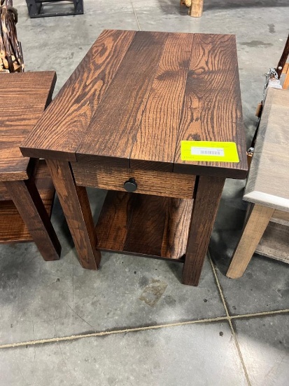 RUSTIC END TABLE 19X22X24IN