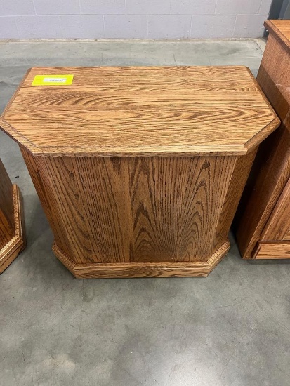 OAK HAMPER