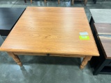 ELM COFFEE TABLE 42X42X18IN