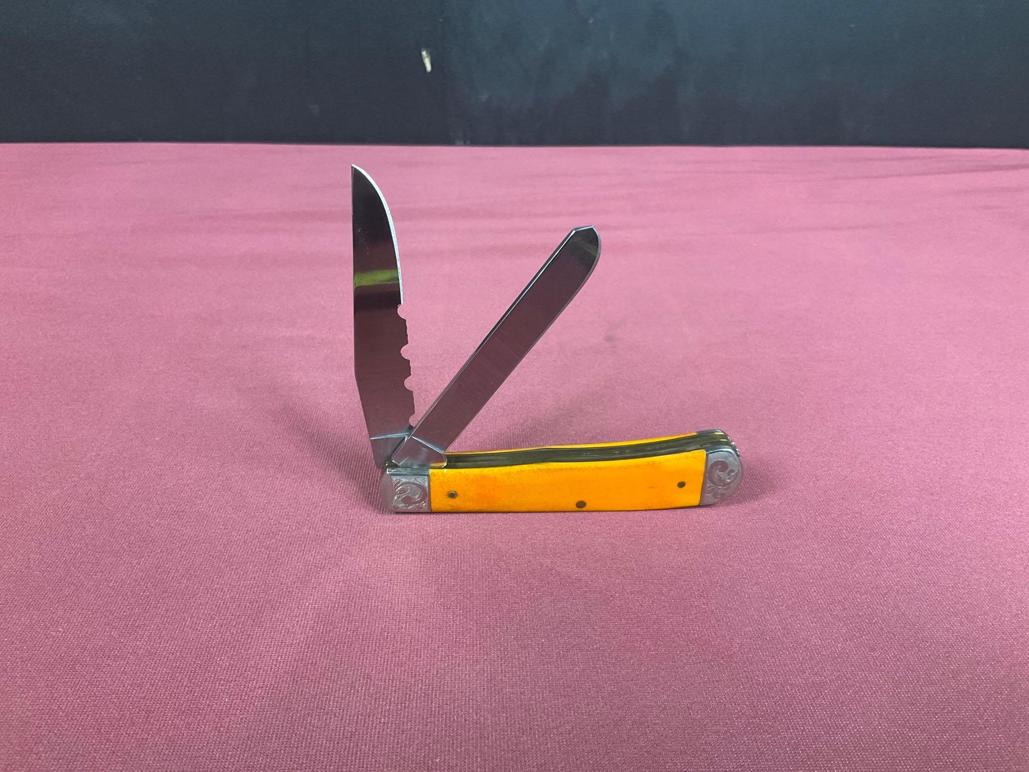 New Case XX Trapper 2 Blade Halloween Knife #6245 | Proxibid