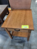 CHERRY END TABLE 22X26X25