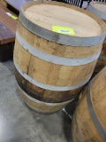 WHISKEY BARREL 21X21X34