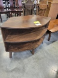 B MAPLE CORNER TV STAND 43X21X29 EARTH TONE