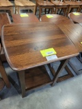 QSWO END TABLE 22X22X29 MICHAELS