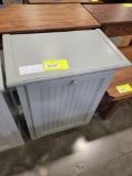 MAPLE TRASH CONTAINER 24X14X32 PAINTED LT GREY