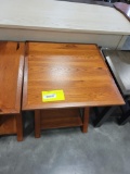 RUSTIC HICKORY SIDE TABLE 22X22X24