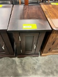 BR MAPLE END TABLE 14X20X22