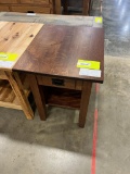 QSWO END TABLE 18X22X23 ASBURY