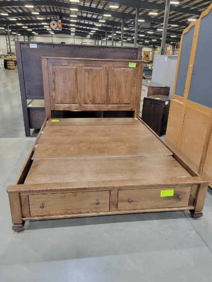 QUEEN BMAPLE UNDERSTORAGE BED ALMOND